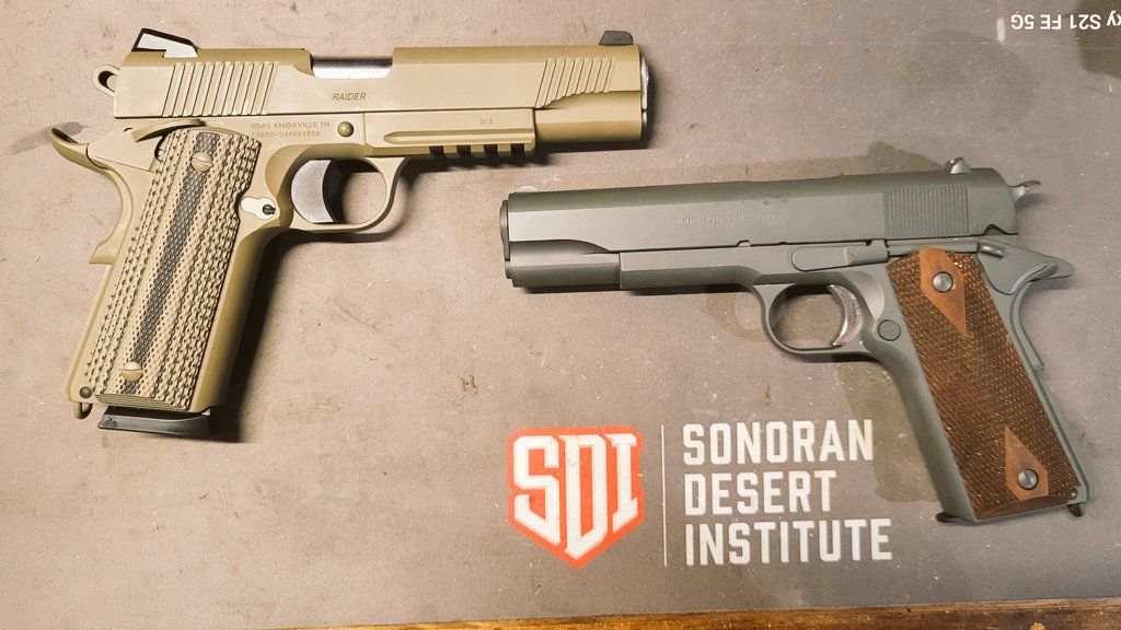 WisTriggerCraft's tweet image. Old school / New Old School. #Tisas #1911 #guns