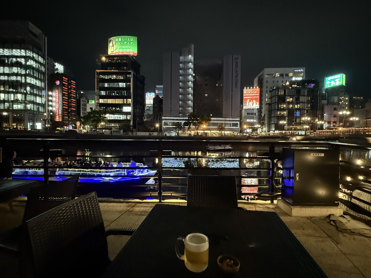 kei_fujimaki's tweet photo. 福岡のスタートアップ経営者、スタートアップ関係者、appcycleの福岡インターンと食事会
実際にスタートアップ企業を経営していないとわからない【リアルな話】ができる大切な仲間たち
スタートアップ同士の協業も始まる予感
#福岡
#スタートアップ
#経営者
#インターン
#appcycle
#リンゴテックス
#藤巻圭