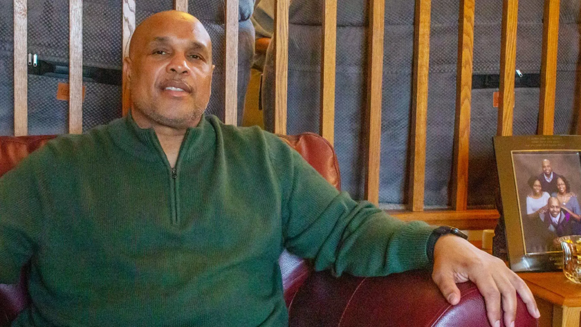 Brian Beals, whom IIP helped free 10 months ago after 35 years of #wrongfulimprisonment, is among those helping lead the push to increase compensation for those #wrongfullyconvicted in #Illinois .

Read more: nprillinois.org/equity-justice…