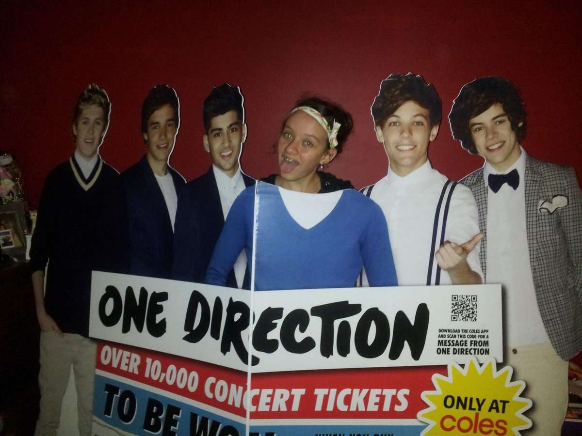 peachynourry's tweet photo. Cringe af photo but grieving for 13 yr old me https://t.co/PxE7UfxkAO