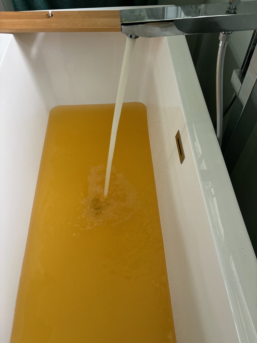 Mr_X's tweet photo. This is not ok @beverly_ma this is practically extortion to make us pay to clean out this tainted water. Can't cook, clean, wash clothes, bathe...I want more than just what the water bill costs. Make things right! https://t.co/yOjAztpk15