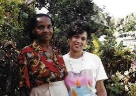 WAntillaise's tweet photo. Kamala Harris est fausse jusqu'au bout des 💅 … Comment faire confiance à une personne qui manipule ses origines pour son image publique ? #ManipulationDesOrigines #AuthenticitéEnQuestion #ConfiancePerdue #ImagePublique #VéritéDéformée #QuestionsDeConfiance #SincéritéPolitique #IntégritéEnJeu