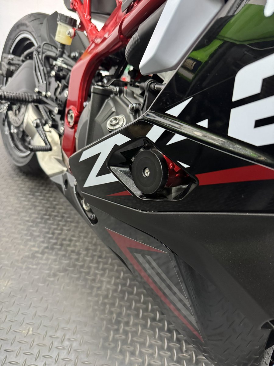 よっし44 tweet media