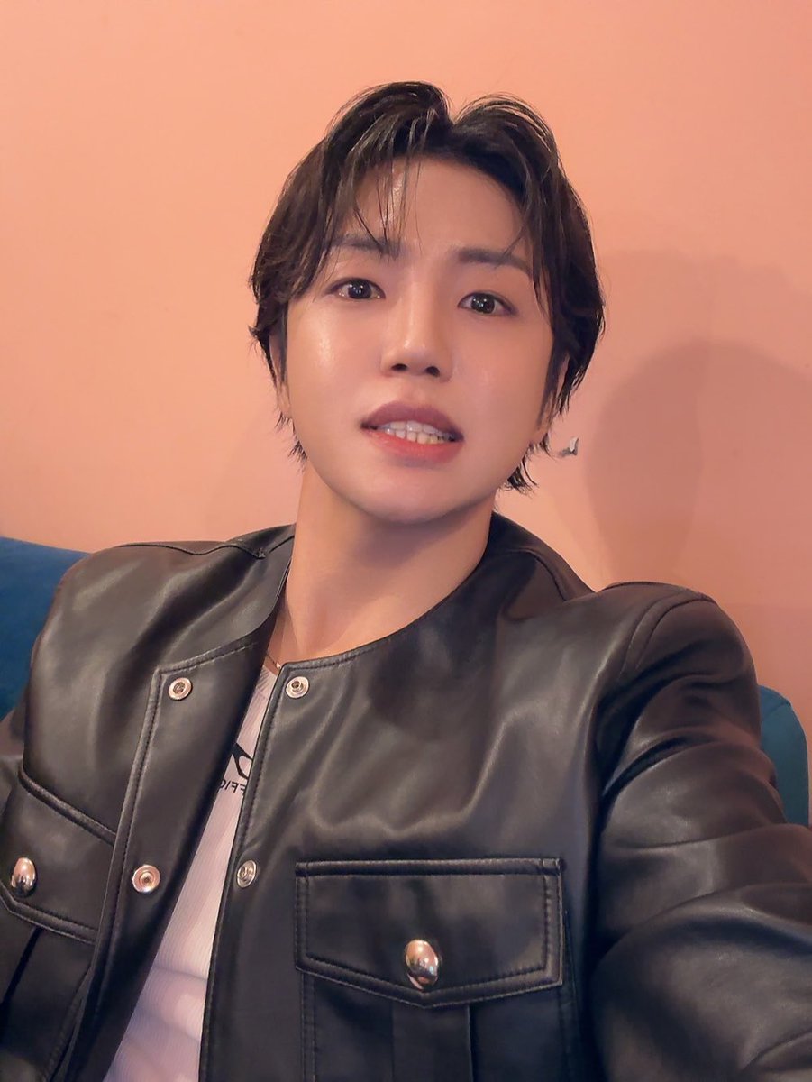 A.C.E tweet media