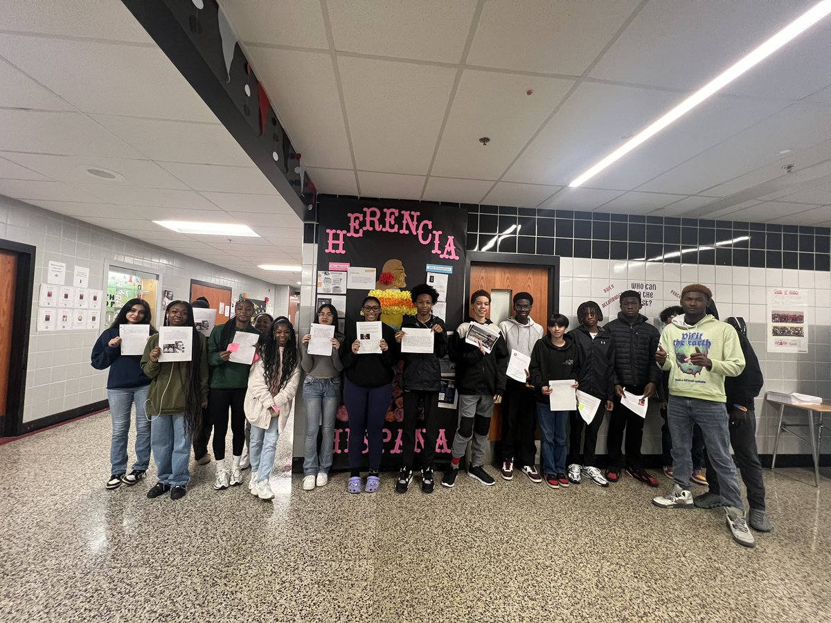 ashapraks's tweet photo. In celebration of Hispanic Heritage Month students researched Hispanic scientists and reflected on their learning ! #Diversity #InclusiveEducation #hispanicheritage @JamelJernigan @RisingMady17 @WoodlawnHS_BCPS https://t.co/Hrr58fNxMr