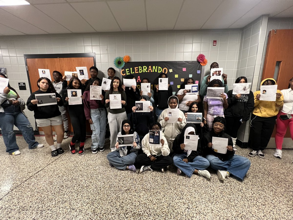ashapraks's tweet photo. In celebration of Hispanic Heritage Month students researched Hispanic scientists and reflected on their learning ! #Diversity #InclusiveEducation #hispanicheritage @JamelJernigan @RisingMady17 @WoodlawnHS_BCPS https://t.co/Hrr58fNxMr