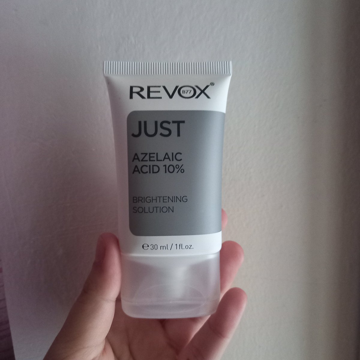 vousmevoue's tweet photo. WTS Preloved Revox Azelaic Acid 10%

Isi masih 70%

Exp 12/2025

Price 175k

Shopee: https://t.co/nFtSFichmm https://t.co/PH2lXupG50