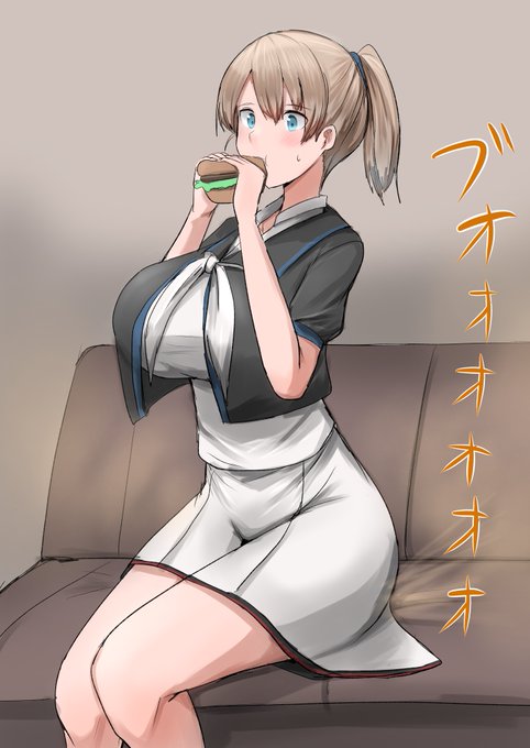 お題のイントレピッドさんがハンバーガーを食べながら大きなオナラをしているところです。 