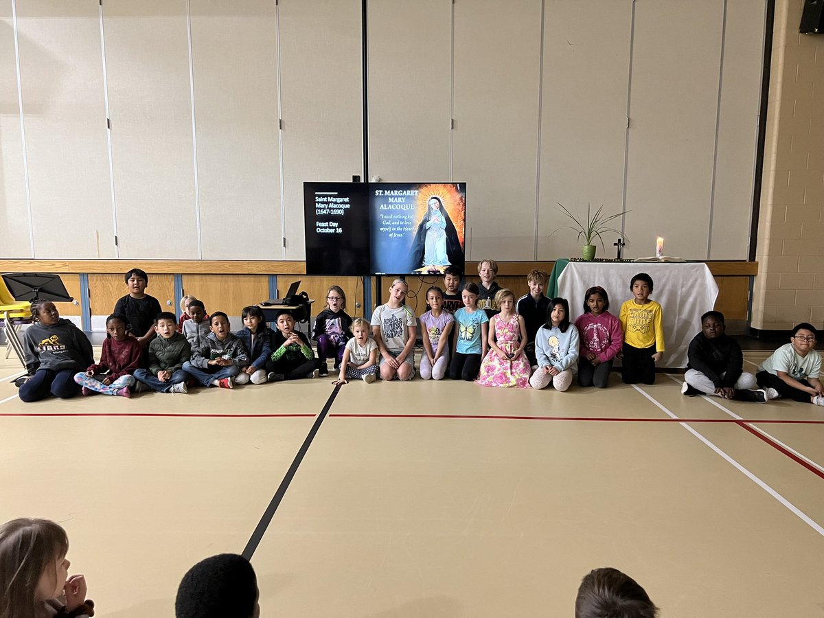 ecolestmarg's tweet photo. Merci 3e et 4e années for leading St Margaret Feast Day Liturgy.  Best part of the day is saying our St Margaret school prayer.  St Margaret,  Pray for us @ecolestmarg https://t.co/oehuoKj6Z0