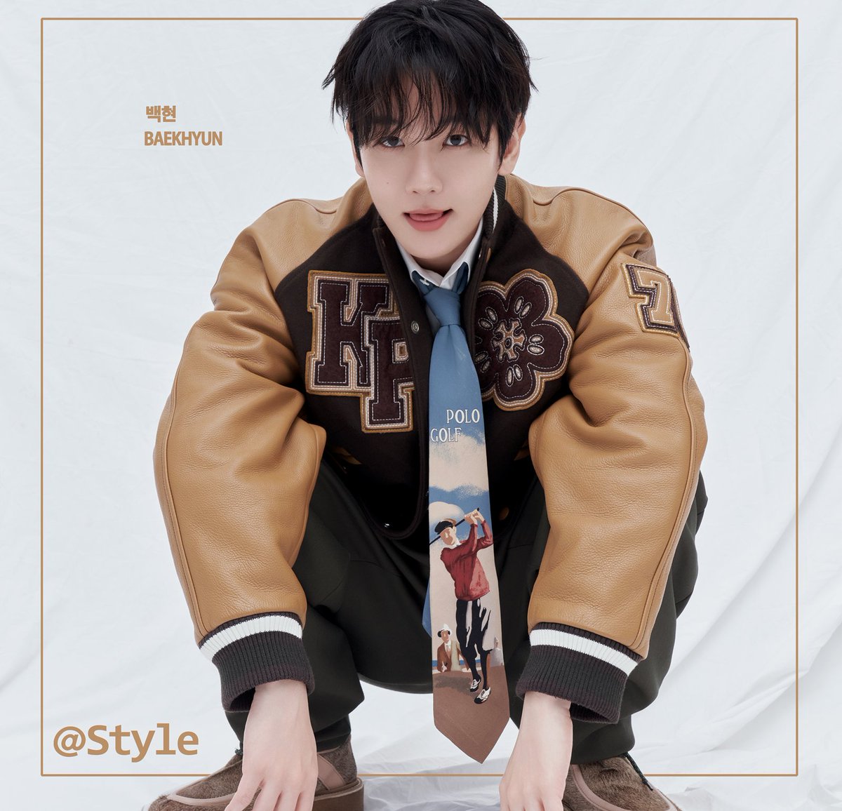 star1magazine's tweet photo. [⚠️긴급재난문자] 오늘(18일) 유죄남 화보 경보 발령. 앳스타일을 중심으로 백현 11월호 화보 일부가 퍼지고 있습니다. 대규모 플러팅 발생, 블랙홀 빠짐 사고 위험이 높습니다. 에리 여러분께서는 충분한 물섭취, 심장 안전 등에 유의하세요.

#앳스타일11월 #앳스타일커버 #백현 #baekhyun #exo https://t.co/cZt73IMvHh