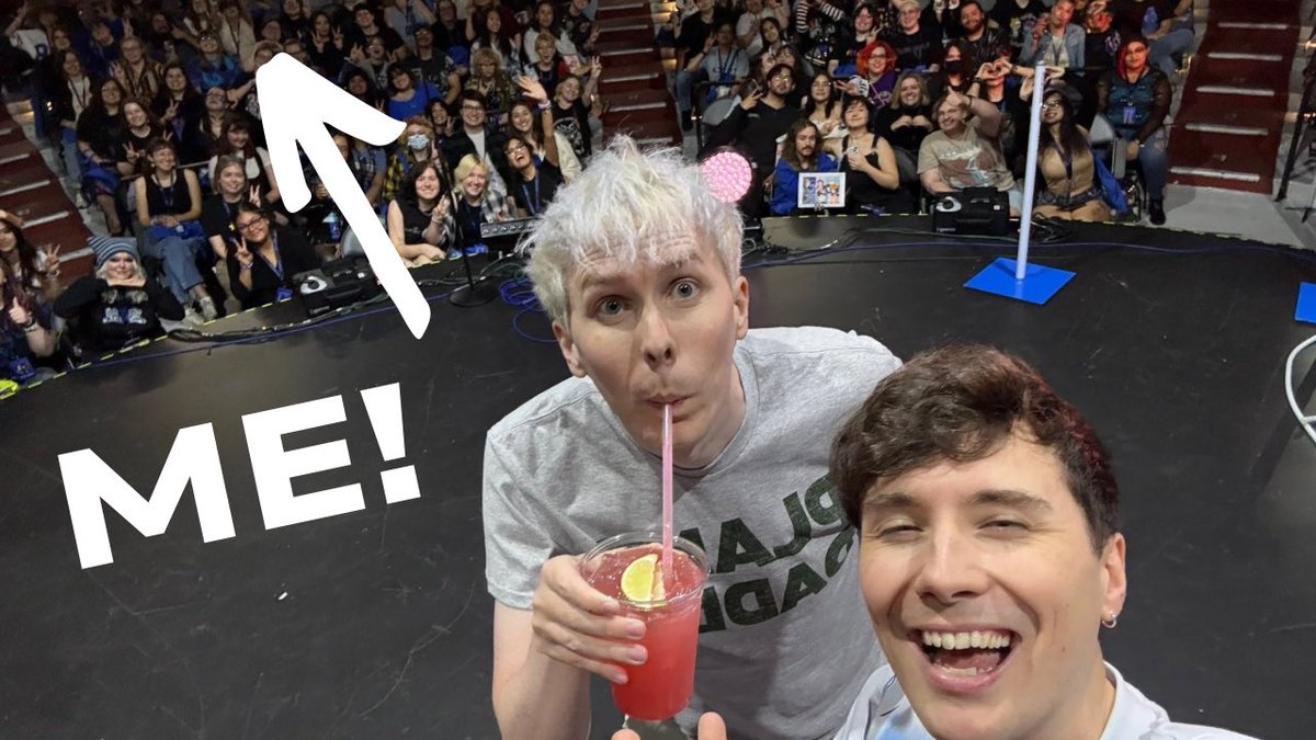CosmicKaylie's tweet photo. New video reviewing the gold VIP experience at the Terrible Influence Tour!! 💙💜 
#danandphil #terribleinfluencetour #danhowell #phillester #phan 

https://t.co/h16O2QvGa3 https://t.co/bQTGitQFNy