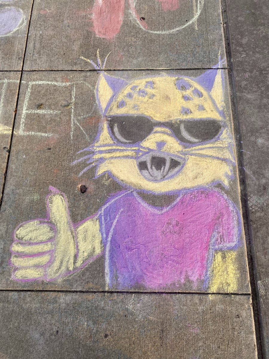 Our Art &amp; Theater Show tonight was a success! 🎨🎭 The Art Club did an amazing job creating beautiful sidewalk chalk art to greet visitors at the entrance. It was a perfect way to showcase our students’ creativity and talent!@RTMSThundercats <a href="/FBISDvisualart/">Fahmi Khan-FBISD Visual Arts</a>  #CreativityInAction
