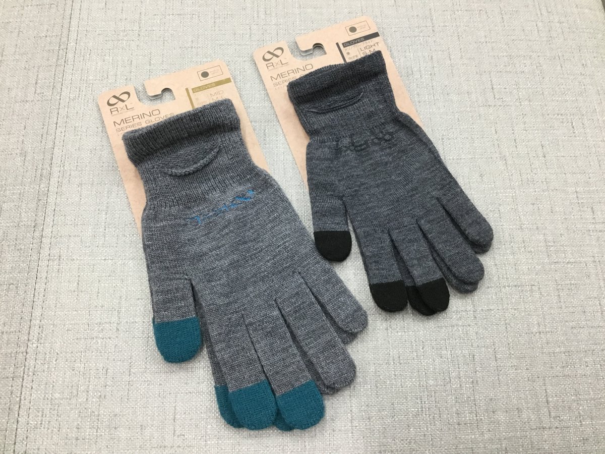 Ishii_Kofu's tweet image. アートスポーツスタッフ愛用品紹介‼️

R×L
#メリノウールグローブ シリーズ

・ウォッチウィンドウ
手袋をつけたまま、アウトドアウォッチの操作が可能‼️

・スマートフォン対応

厚みは2種類
ミッド(チャコール×グリーン)
ライト(チャコール)
好みに合わせて選べます👍

ぜひ店頭でお試しください‼️