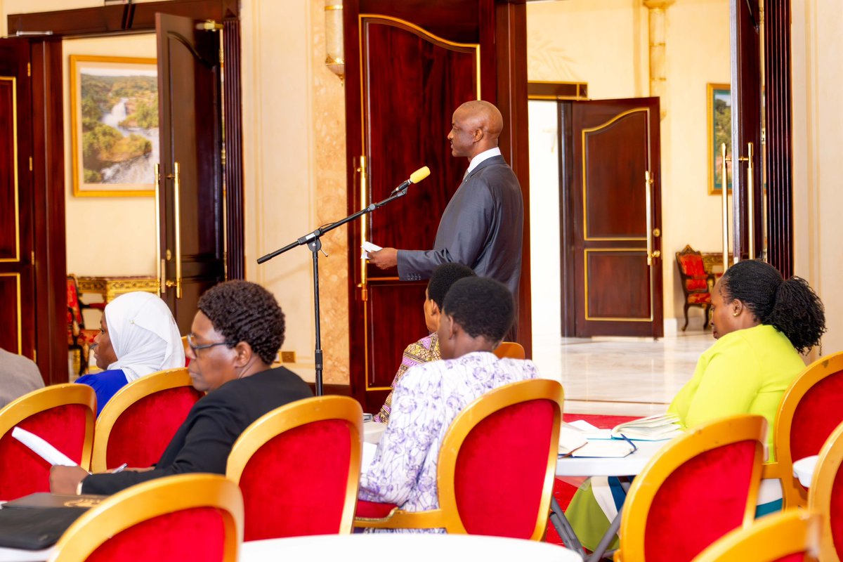 Yoweri K Museveni tweet media
