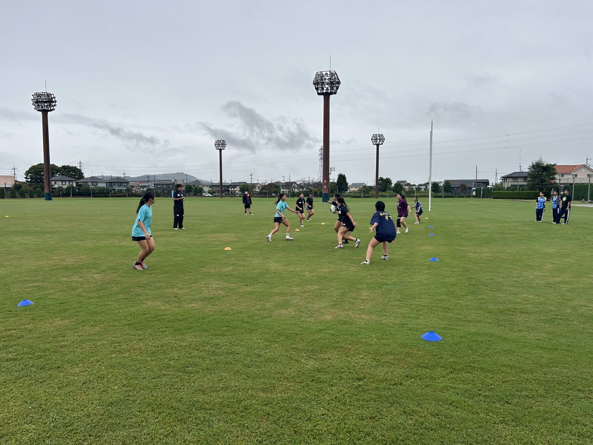 JapanRugbyMinna's tweet photo. ＼#女子ラグビー の発展へ🌸／
#群馬県女子活動拠点事業 2024 第2回レポート

第2回は中学生以上の経験者を対象にセブンズの練習会を実施🏉
また、レフリーに興味がある大学生がレフリング練習を行いました✨
https://t.co/2jUrvCYZzR

#みんなでラグビー
#群馬ラグビー https://t.co/MaSRiwZ5PJ