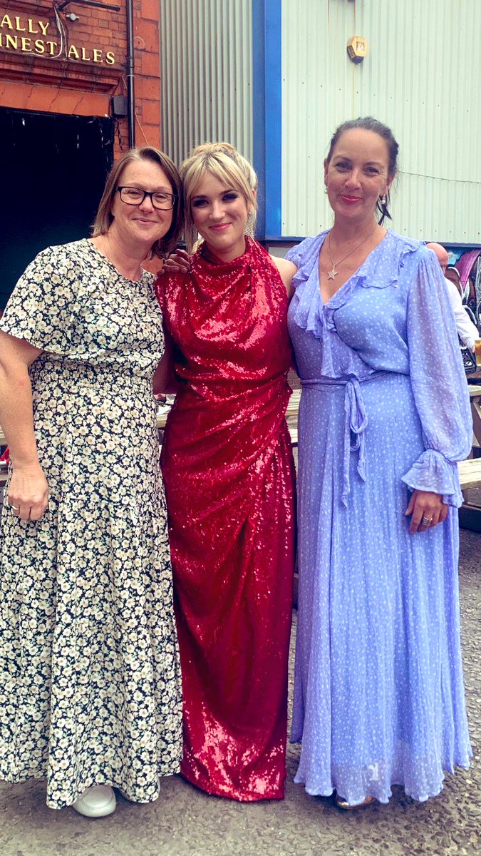 NickiDonohoe's tweet image. Well done @PaulHeatonSolo ! Well deserved. If you haven’t listened yet get it here paulheaton.lnk.to/TheMightySever… ,, you’ll have it on all weekend !