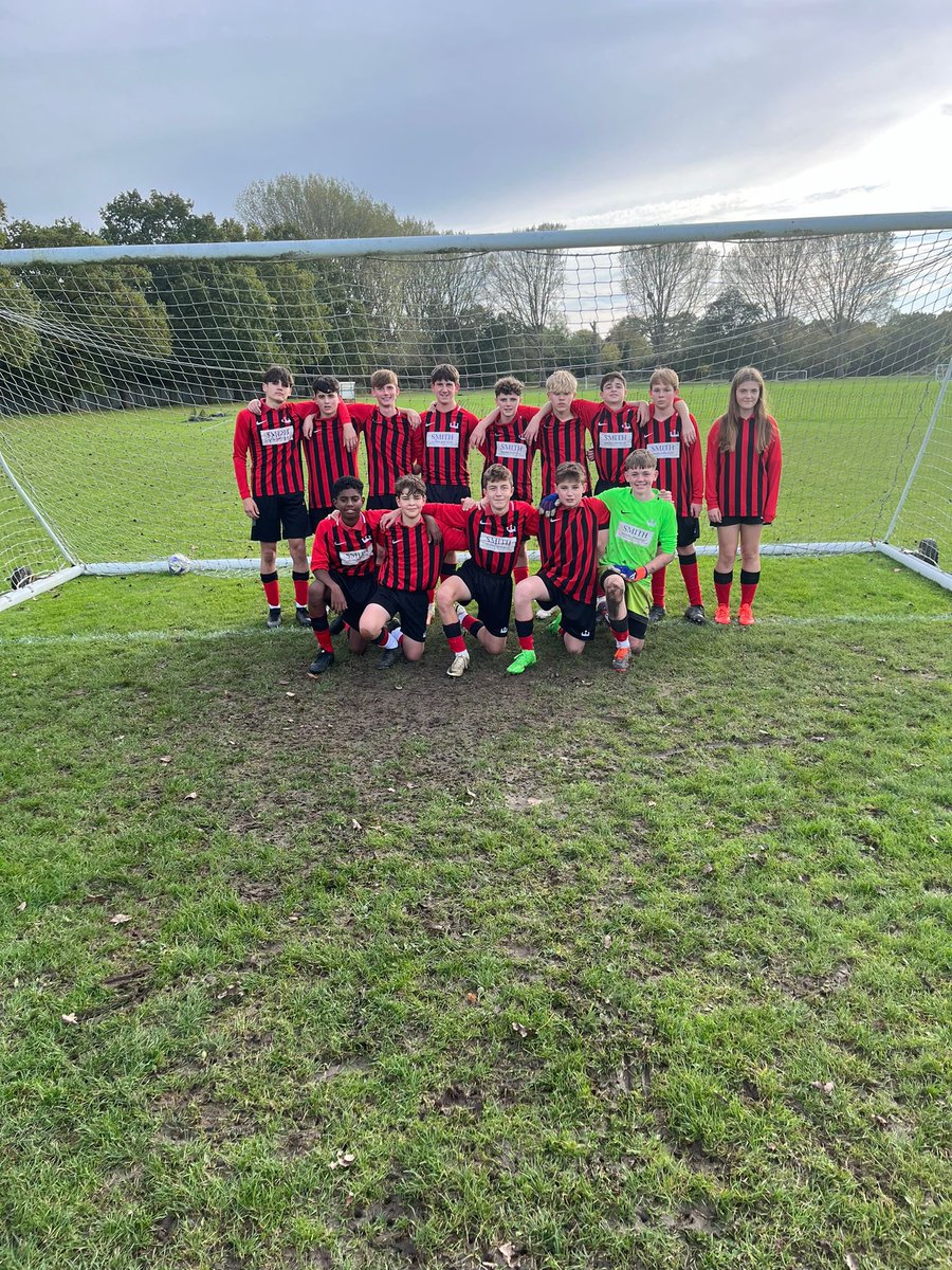 kesacademy's tweet photo. Brilliant result for our year 9 football team
Beating our trust friends @AcadHeathersett 6-1 in the county cup ⚽️⚽️⚽️⚽️⚽️⚽️
Great performance from all 👏👏
#ontonextround https://t.co/GmllqOEKYk