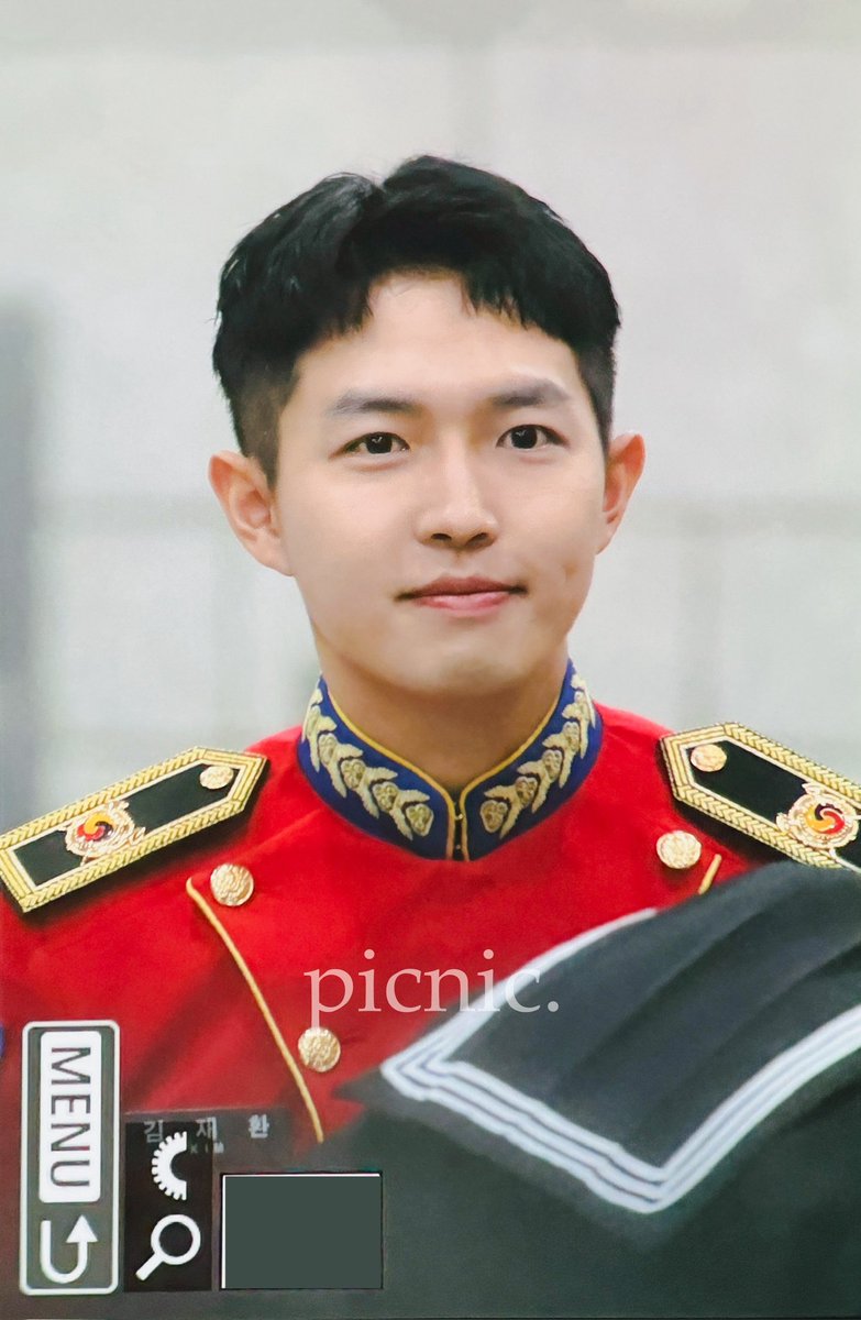 왕자님때문에 입헌군주제 느좋✨

241018 전쟁기념관 정례행사 프리뷰
#김재환 #KIMJAEHWAN