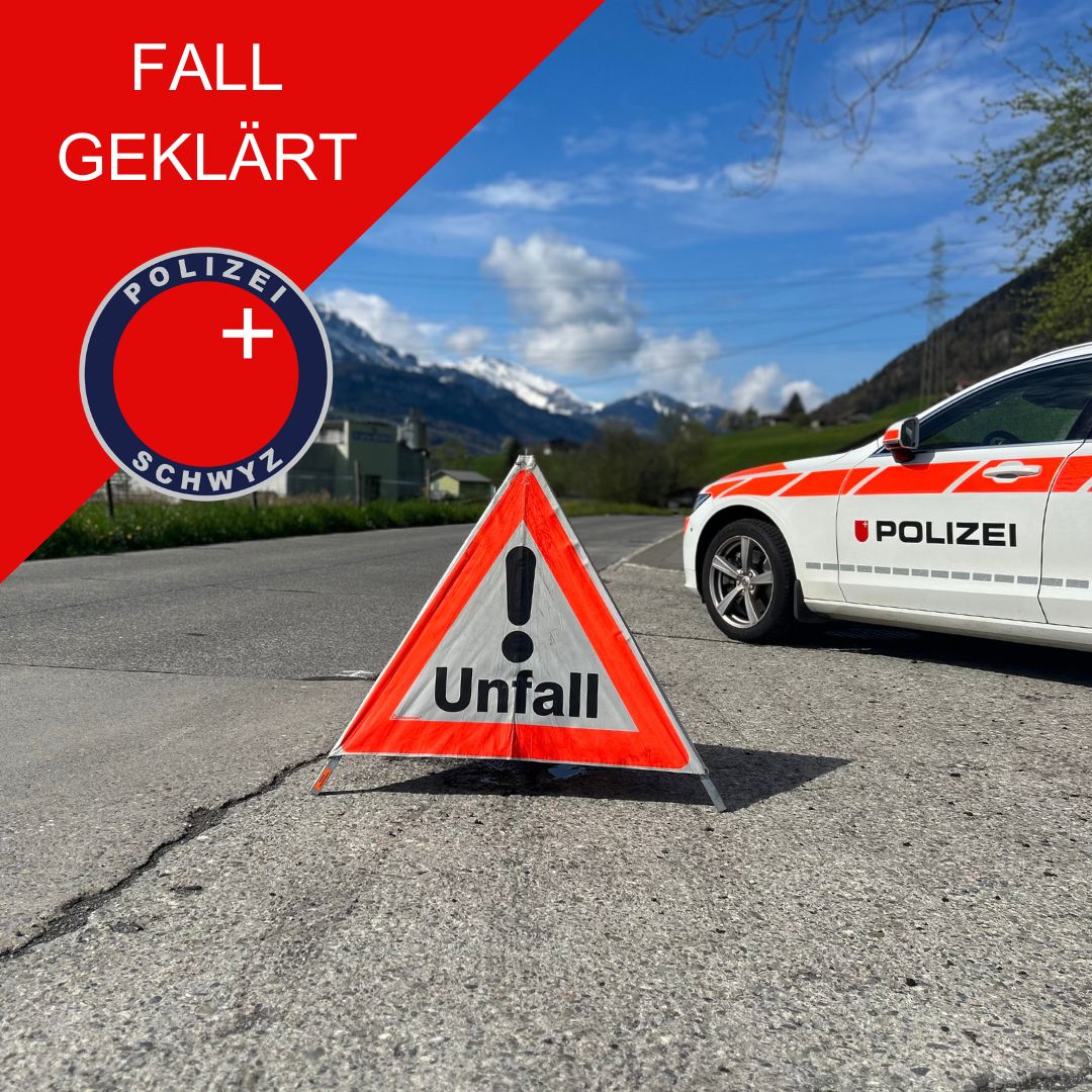 KapoSchwyz's tweet image. Am Dienstagabend, 15.10.2024, touchierte auf der Schwyzerstrasse in Ingenbohl ein PW einen 15-jährigen E-Scooterfahrer. Aufgrund von polizeilichen Ermittlungen konnte der 42-jährige Lenker inzwischen eruiert werden.

#kaposchwyz #kantonspolizeischwyz #polizeischweiz