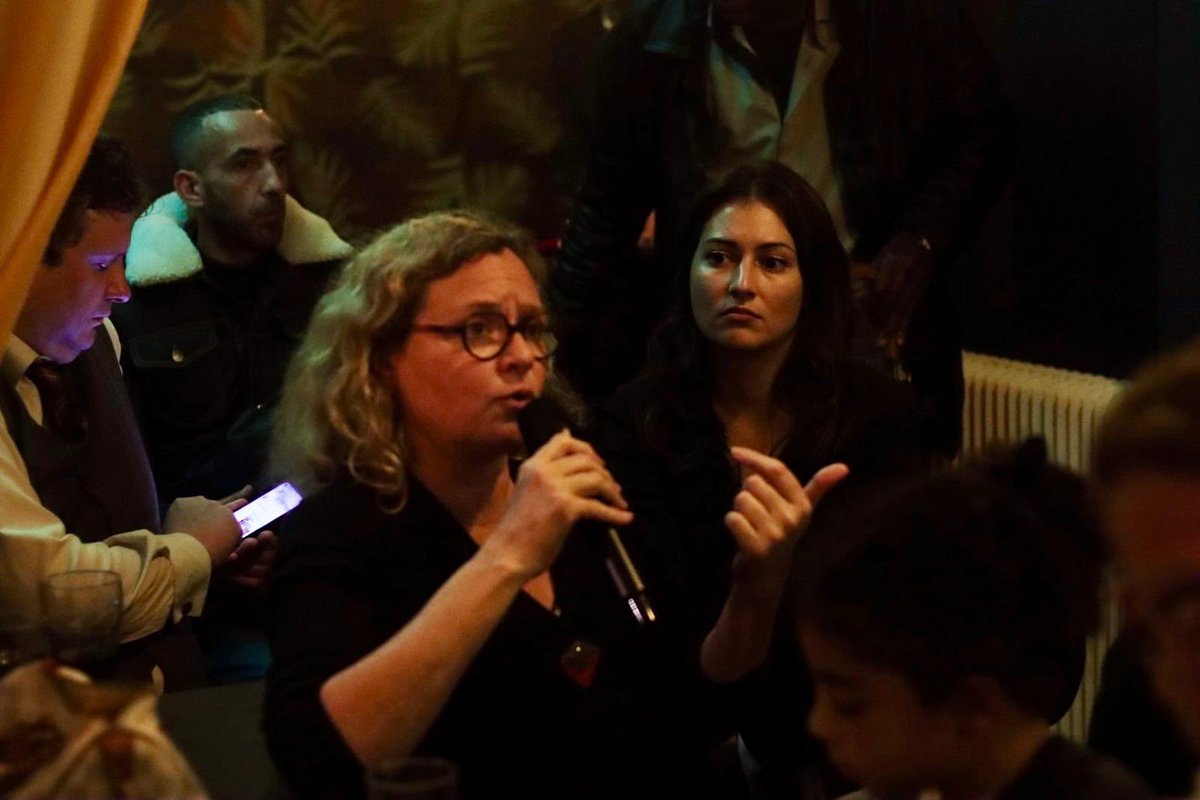 pybournazel's tweet photo. 8️⃣ème édition des #ConversationsParisiennes à #Paris19 !

Merci aux Parisiennes et aux Parisiens pour tous nos échanges sur la parentalité à #Paris.

En 2026, nous devrons porter un projet et des politiques publiques qui prennent en compte la diversité des familles parisiennes. https://t.co/XXpmZZSDi0