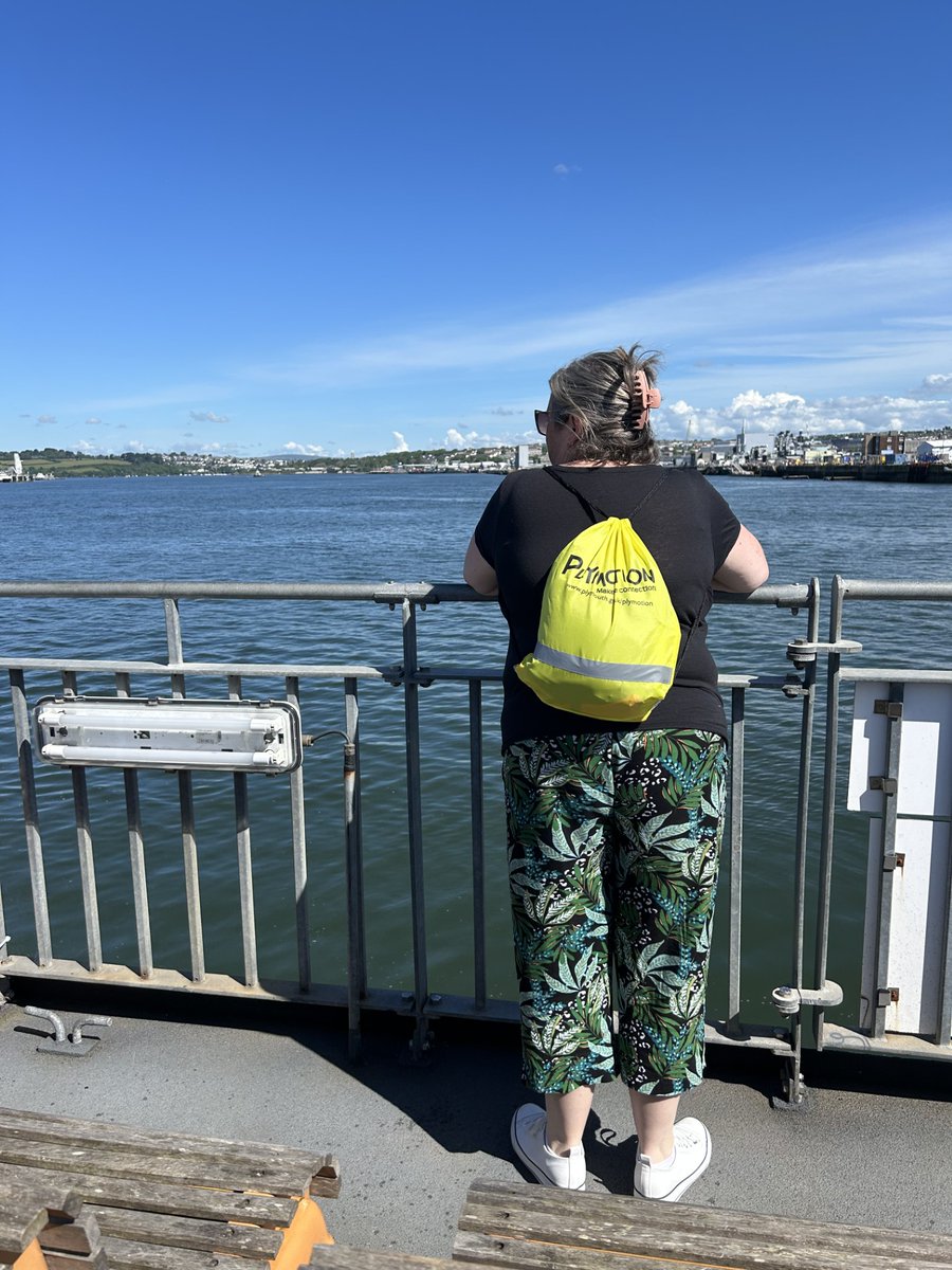 A great bus journey from #Plymouth is the <a href="/plymouthbus/">Plymouth Citybus</a> 70, taking you across the Torpoint ferry. Hop off and explore the twinned towns of Kingsand and Cawsand with pretty buildings and charming beaches. For more information visit ☞ plymouthboattrips.co.uk 
#plymotion