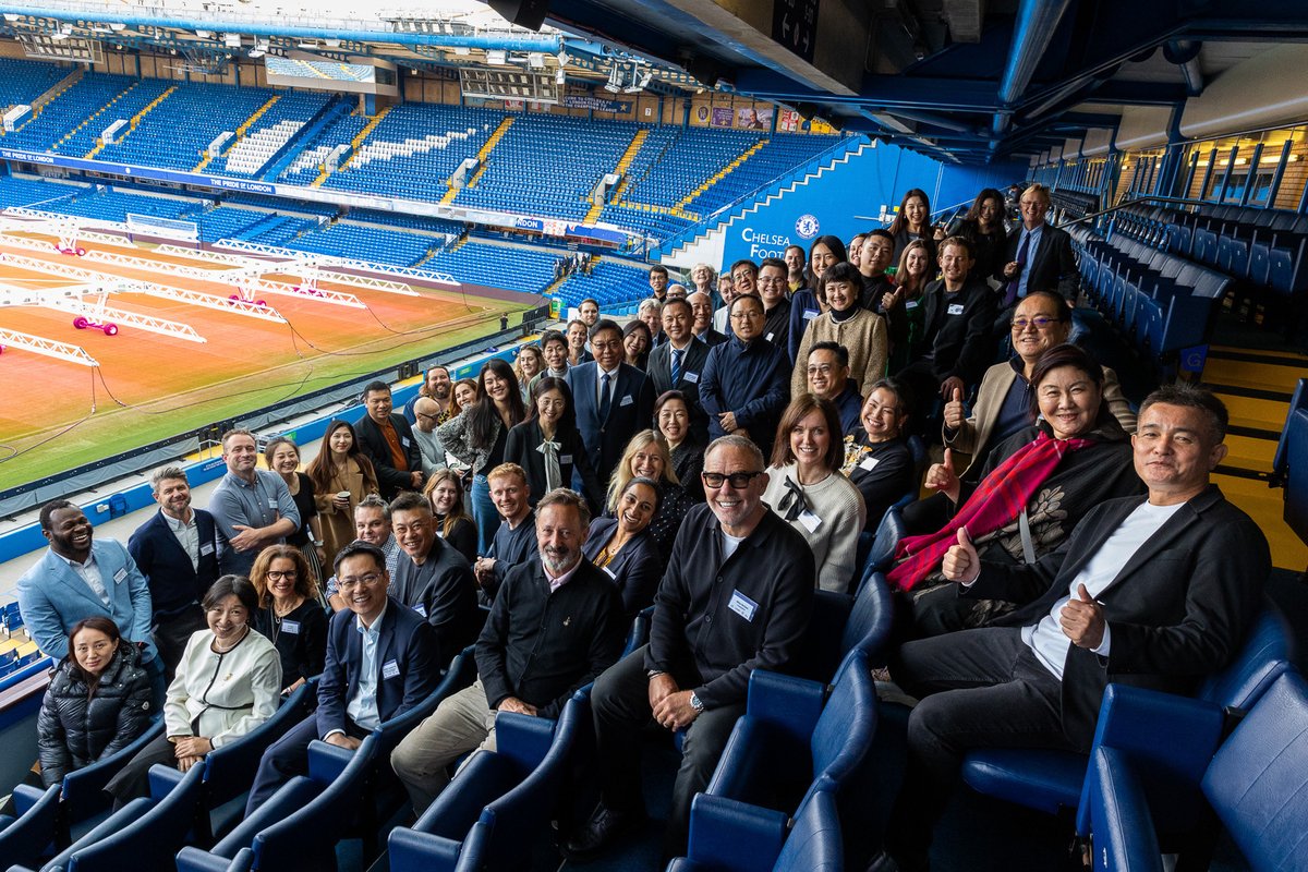 Comms8's tweet image. What a fantastic experience at the UK-China Brand and Business Forum! 

The Comms8 London team was excited to attend and connect with dynamic brands and agencies from both the UK and China.

#UKAEG #UKChina #UKAdvertising #Advertising #Business #Innovation