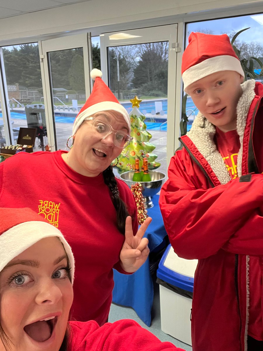 Ware Priory Lido tweet media