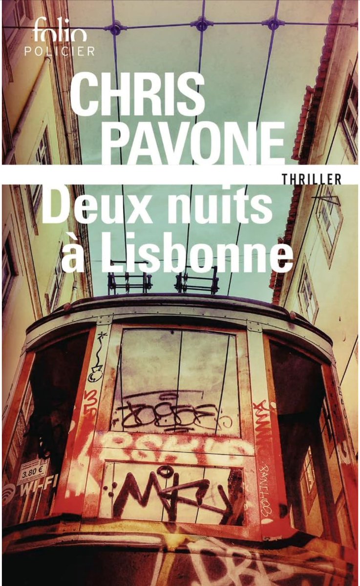 SWANNBLUE's tweet photo. Un thriller en guise de #VendrediLecture avec « Deux nuits à Lisbonne » de l’auteur 🇺🇸 Chris Pavone chez Folio.
Bon week-end lecture à toutes et à tous. Prenez soin de vous. https://t.co/RZHzkeYSWl