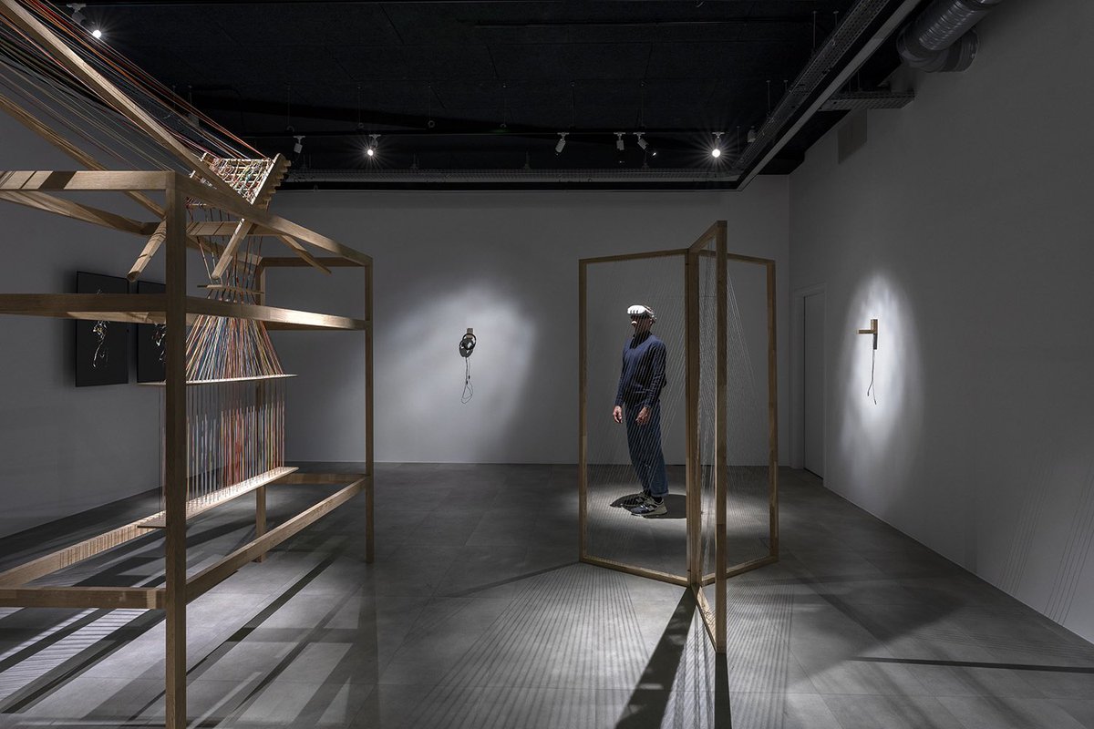 svdpt's tweet photo. ⚠️ NE MANQUEZ PAS « Ito Meikyū / Fil d’errance » la nouvelle exposition du @DrawingLabParis avec une œuvre visible à l’aide d’un casque de réalité virtuelle. 
Une expérience unique par l’artiste #borislabbé jusqu’au 5 janvier 2025 ! https://t.co/pwSCsLRDCD