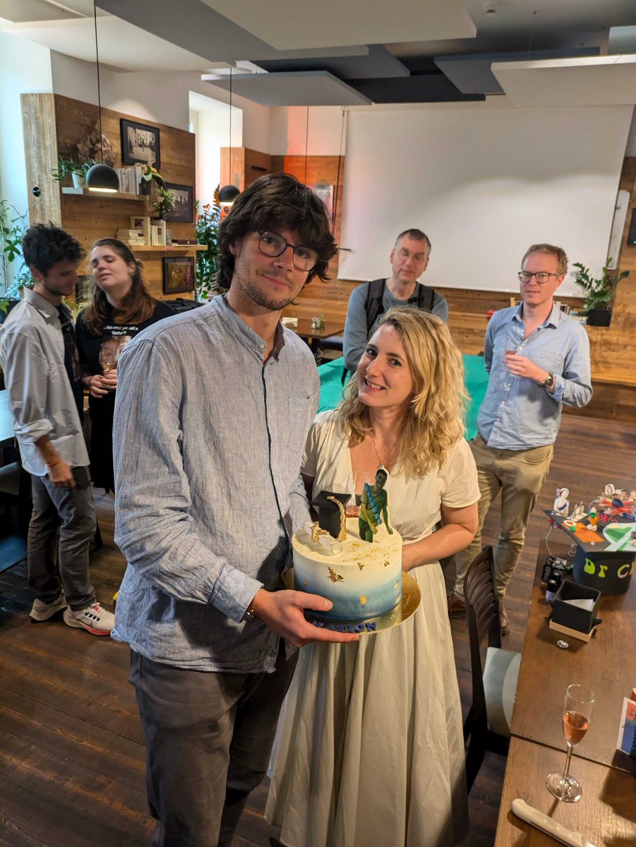 Andela Saric (@sariclab) on Twitter photo New PhD in the family!: Chris Vanhille Campos <a href="/vainhilla96/">Christian Vanhille Campos</a> 🍸🥂🧉🧁. Chris was our stellar ☄️💫 student with many passions — from bacterial division, to vesicle reshaping, condensates, self-assembly, guitar, icey Danube 🧊, braving bears, to making softies <a href="/ISTAustria/">ISTAustria</a> happy 🍧 New PhD in the family!: Chris Vanhille Campos <a href="/vainhilla96/">Christian Vanhille Campos</a> 🍸🥂🧉🧁. Chris was our stellar ☄️💫 student with many passions — from bacterial division, to vesicle reshaping, condensates, self-assembly, guitar, icey Danube 🧊, braving bears, to making softies <a href="/ISTAustria/">ISTAustria</a> happy 🍧