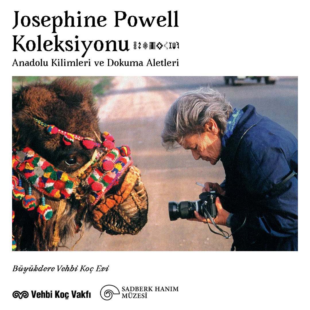 SadberkHanim's tweet image. “Josephine Powell, Cumhuriyet'in kuruluşundan sonra Türkiye'nin dört bir yanını dolaşmasına izin verilen ilk yabancıdır”… instagram.com/p/DBQaSqSg6pw/ #JosephinePowell #kilim #dokumaaletleri #koleksiyon #sergi #exhibition #kilims #weavingtools #collection #VehbiKoçBüyükdereEvi