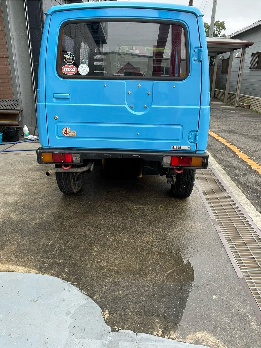 RY08300414's tweet photo. ☆型式   VーJA11V
☆車体番号（下3ケタ）   028
☆初年度登録  平成6年
☆車検切れ
☆走行距離   ※エンジン載せ替えてる為不明

気になる方ご連絡お待ちしております。
#ジムニー#スズキ#軽自動車#販売#購入 https://t.co/5tD8qjbIqk