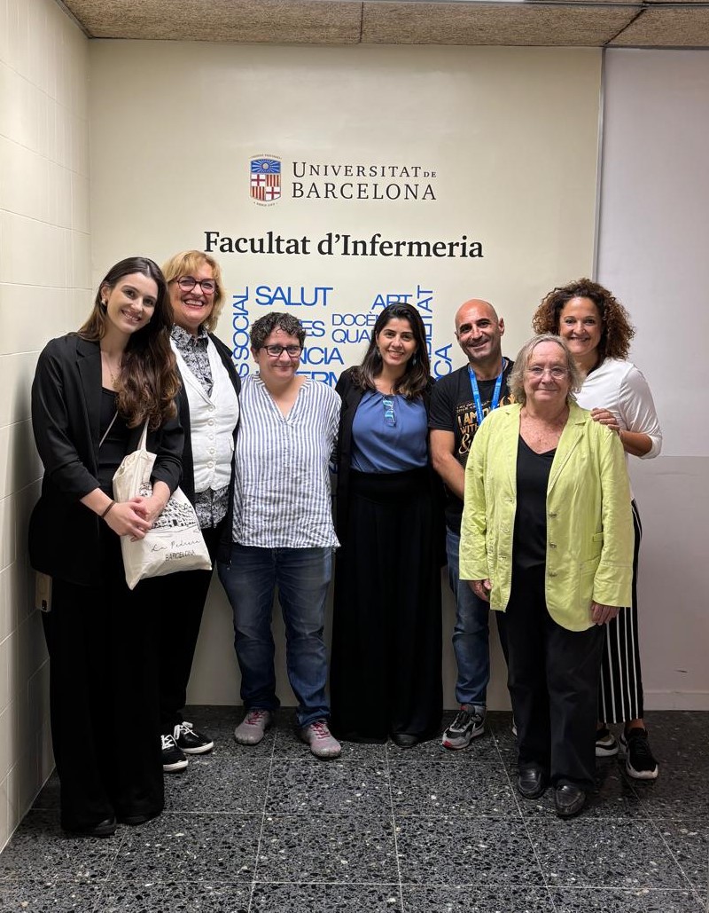 El passat 15 d'octubre vam rebre la visita de la Dra. Nubia Garcia Vianna i la Sra. Rafaella Martini Ramos de la Faculdade de Ciencias Médicas da Universidade Estadual de Campinas.
Ambdues van realitzar el seminari "Políticas Públicas para personas con Discapacidad en Brasil".