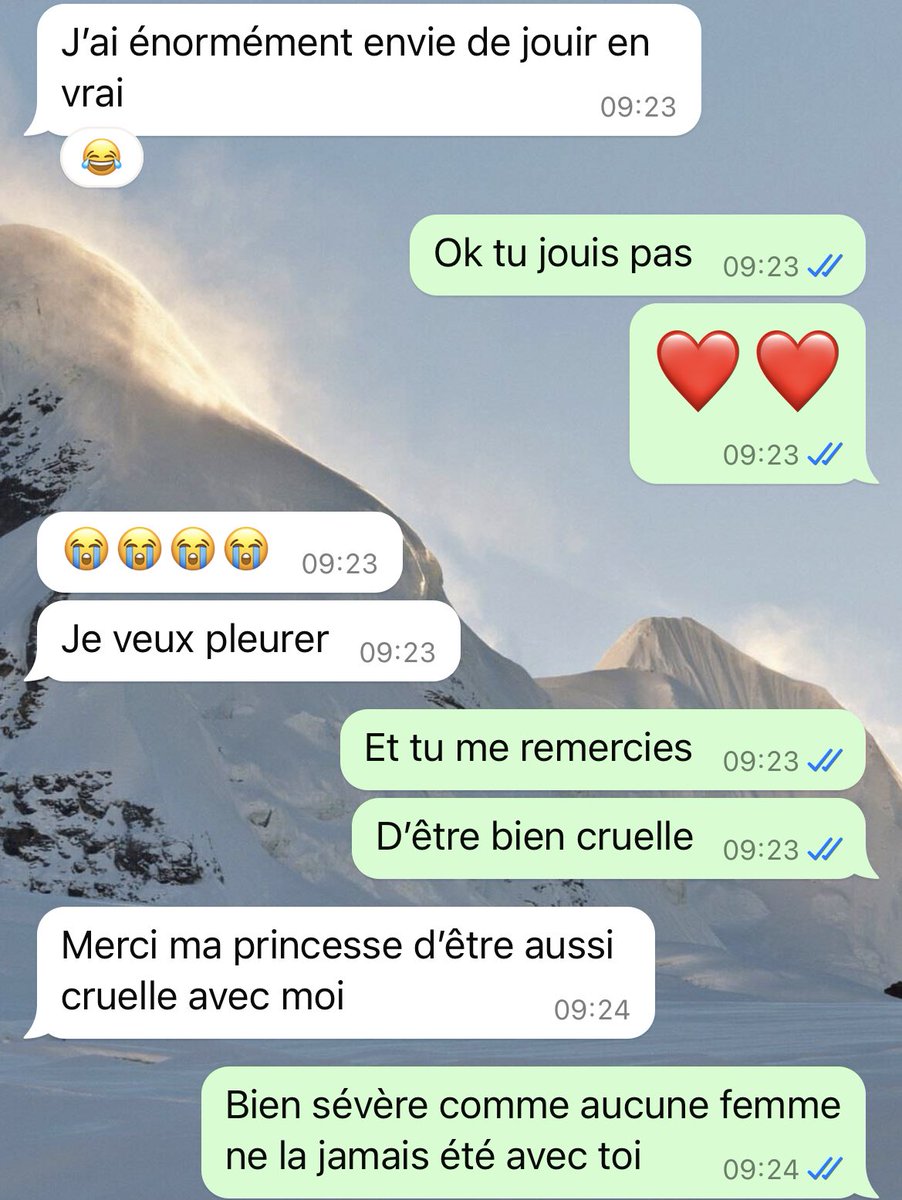 Favscarxgirl's tweet photo. Les faire remercier parce que je les garde chaste alors qu’ils sont au bout du rouleau 😂😂😂 https://t.co/zCBO7j00tb