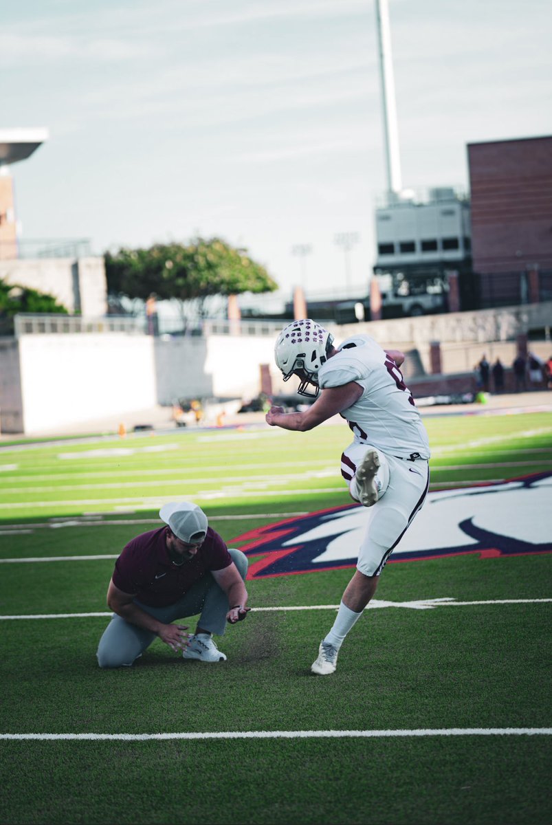 Birthday boys
Happy bday <a href="/J_Will34/">Jarod Haynes M.Ed CSCS, CNDS</a> 
Best coach I got can’t say how much he’s helped me these past few years