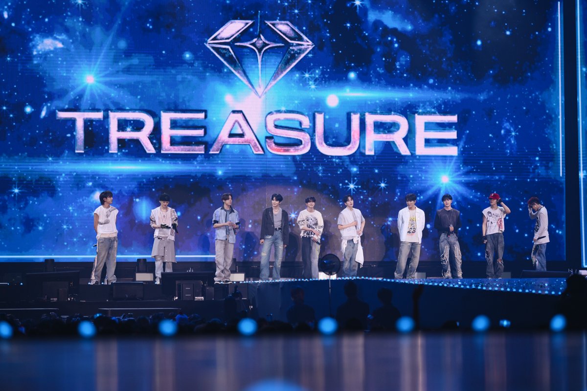 จบลงแล้วกับความสนุกของ งาน   KPOP MASTERZ IN BANGKOK 2024 <ATEEZ x TREASURE> 
รอติดตามสนุกครั้งใหม่ ได้เร็วๆนี้ 🔜 
--------------------------------------------- 
KPOP MASTERZ IN BANGKOK 2024  has come to an end.  
Stay tuned for more exciting events coming soon! 🔜  

#ATEEZ