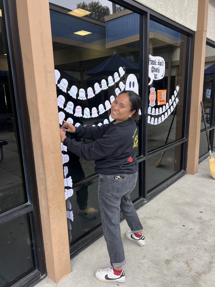 DeckerPUSD's tweet photo. Thank you to those who didn’t ghost us & joined #DeckerPTA 👻👻👻 #deckermakeswaves #proud2bepusd #ptamembershipdrive https://t.co/lPYAcWKqJC