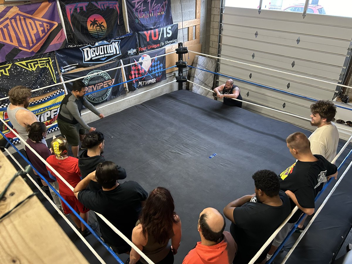 Utah Professional wrestling is a hot bed. 

Classes are growing at <a href="/TheAlSnowWrest1/">The Al Snow Wrestling Academy - UTAH</a> &amp; <a href="/DCWSaltLakeCity/">Devotion Wrestling</a> 

Jump on the wagon now we got more doors to kick down. #zestofthebest