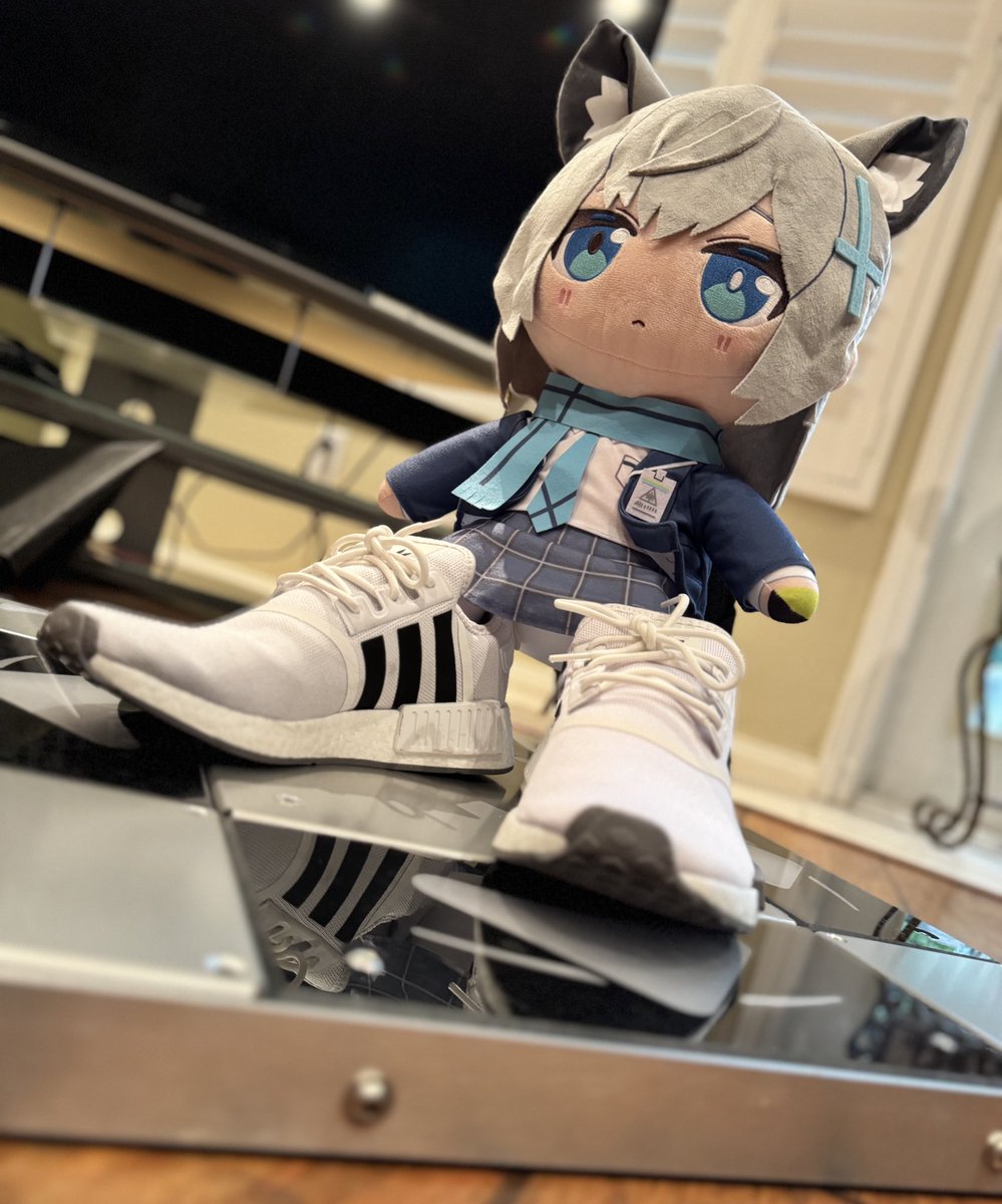 Liollesca's tweet photo. @AnonJPT24 @kioshigomez @Lugo_496 @Nerozor Pasemos al tema importante, yoshino como Neia, que tal la voz? https://t.co/NxxzSEXl66