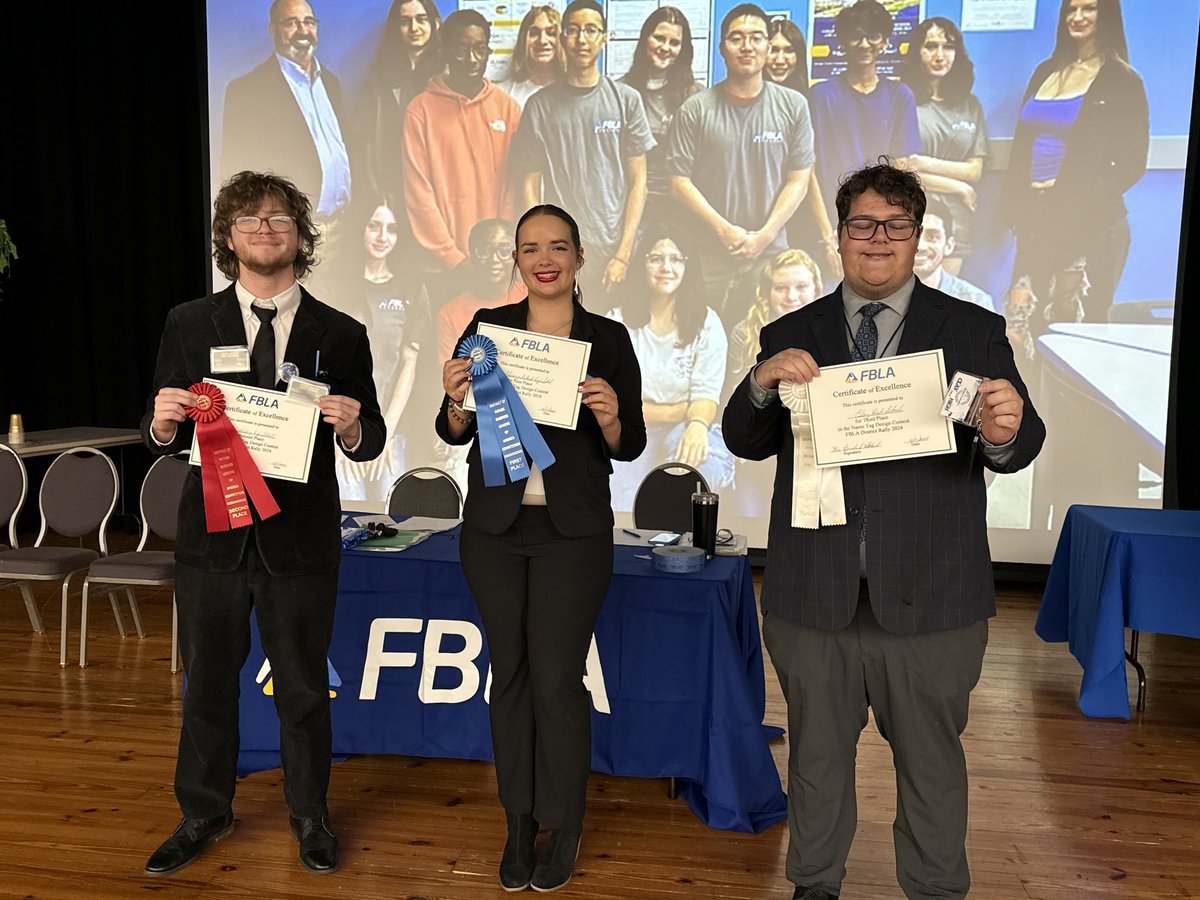 FBLA District 27 Rally is a wrap &amp; we had such a great time! Our president Elizabeth Mestas gave such a sensational speech &amp; we participated in so many fun activities. We took first place in the name tags competition and met so many fellow leaders. @fihgoldeneagles @oneclaycte