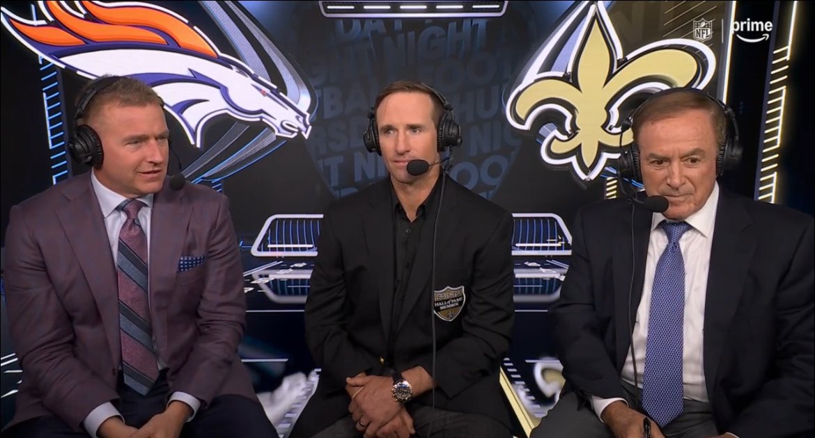 We embarrassed this man on HIS night. Fuck you Dennis Allen