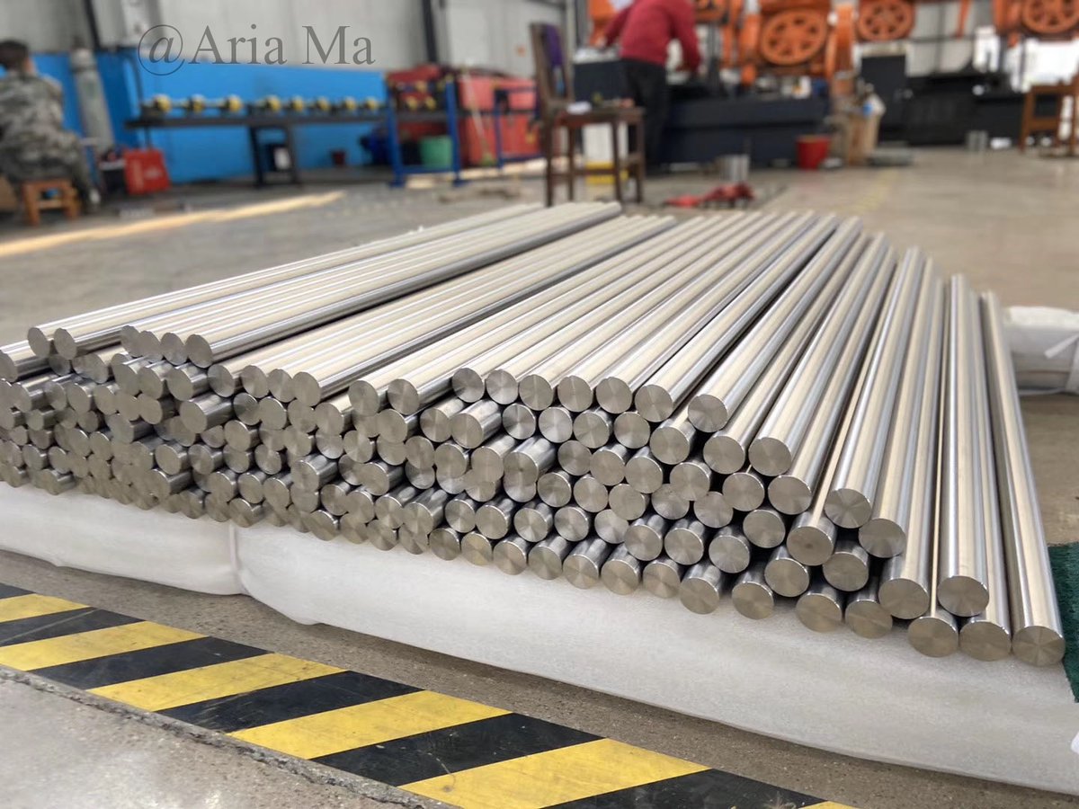 aria_ma77's tweet image. The difference between the old and new titanium bar straighteners is huge! The upgraded machine is way more efficient, saves time, and the product quality is even better for our customers! #TitaniumBars #EquipmentUpgrade #EfficiencyBoost #QualityAssurance