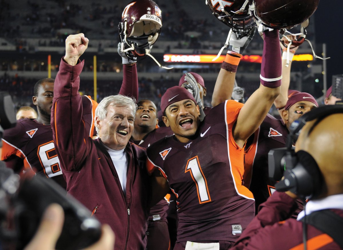 Happy Birthday to the legend himself, Coach Beamer🫶 🎉