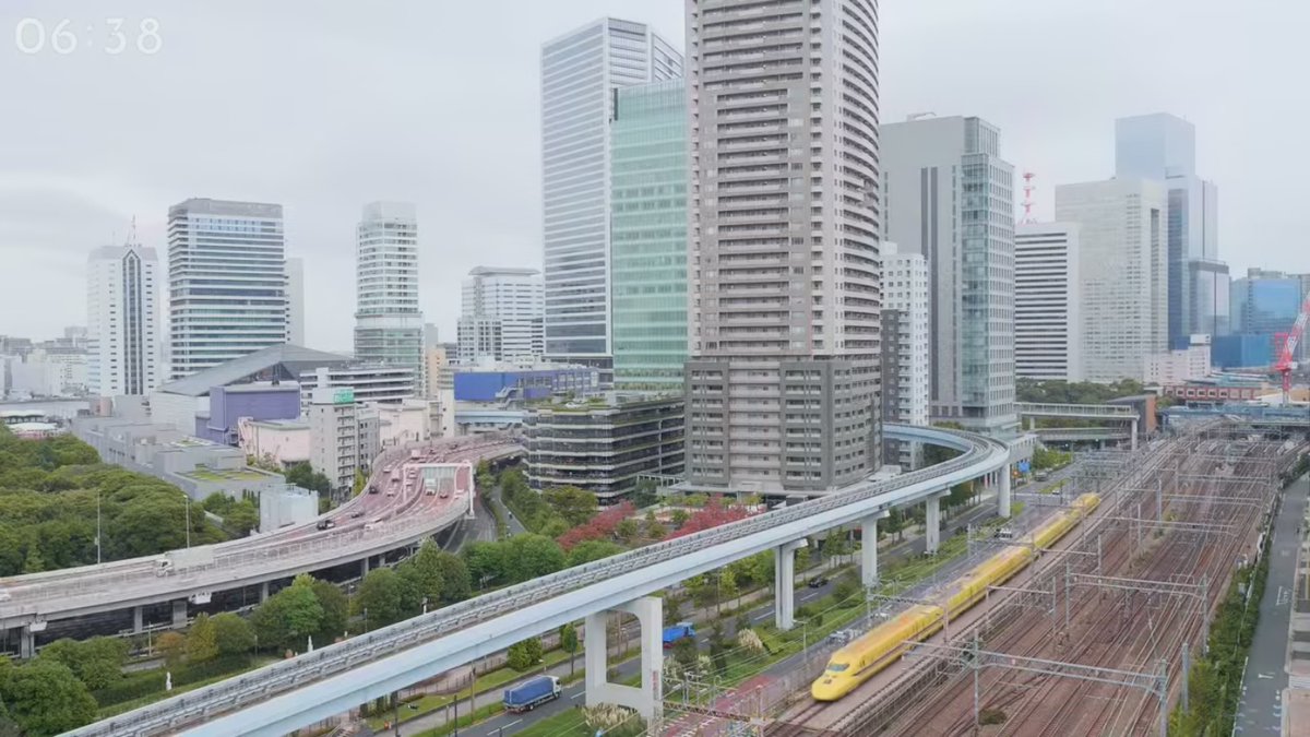 tokyolivecamera's tweet photo. 早朝のドクターイエロー
今日は朝早くから見ることができました🚄 https://t.co/QPU0tiMGTg