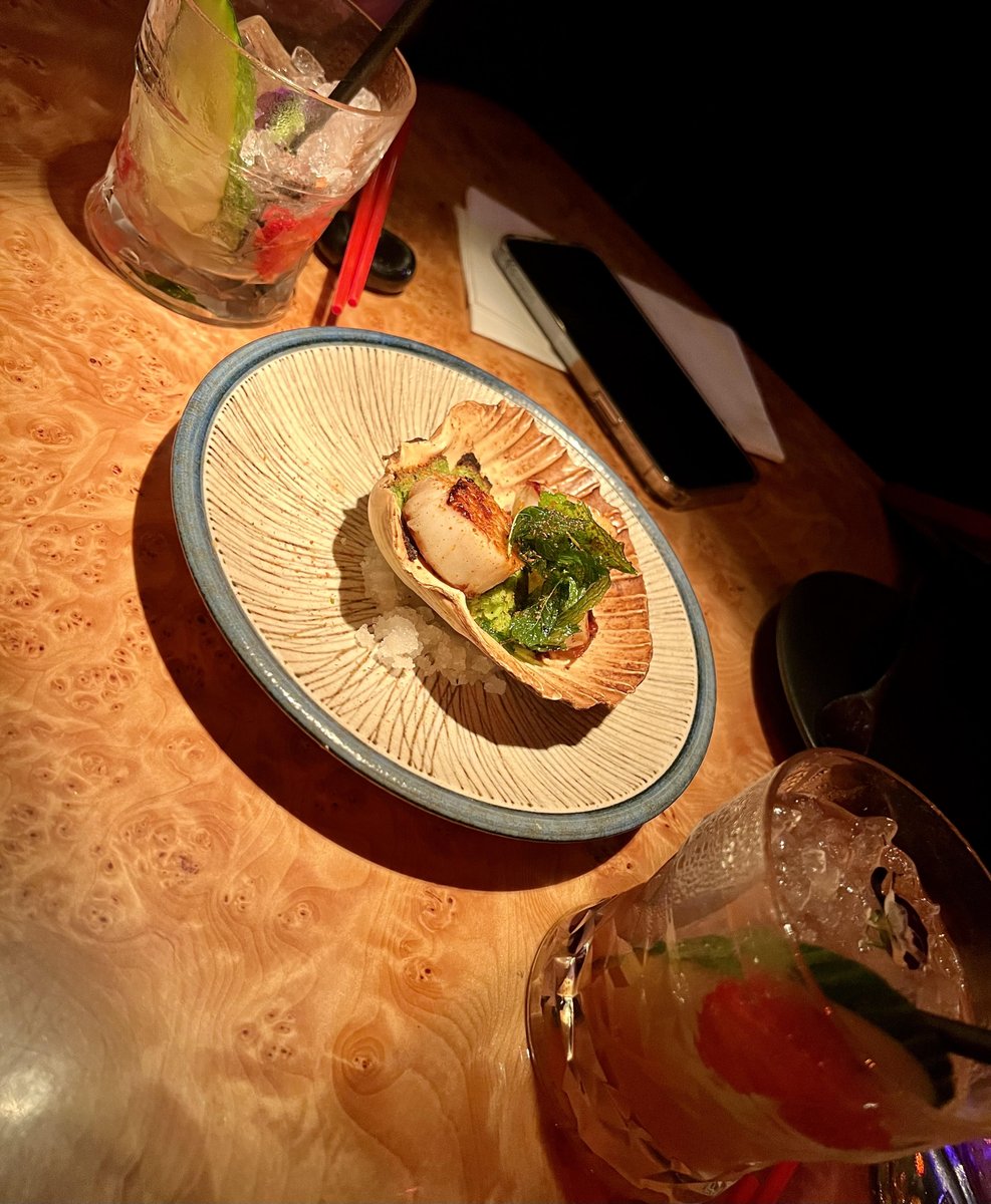 The last few months have been some of the most challenging months of my life. 

But taking the silent road gives you a different kind of peace. ❤️