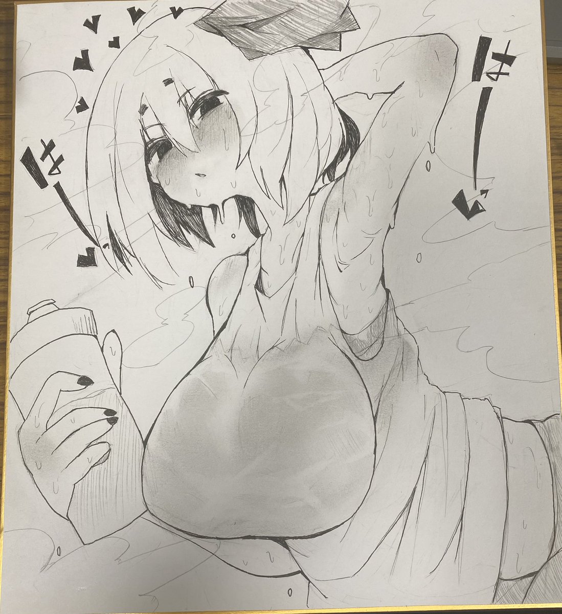 例大祭【さ40b】で置く予定の色紙作ってた
シャーペンと黒のコピックしかもってないから色はないよ 