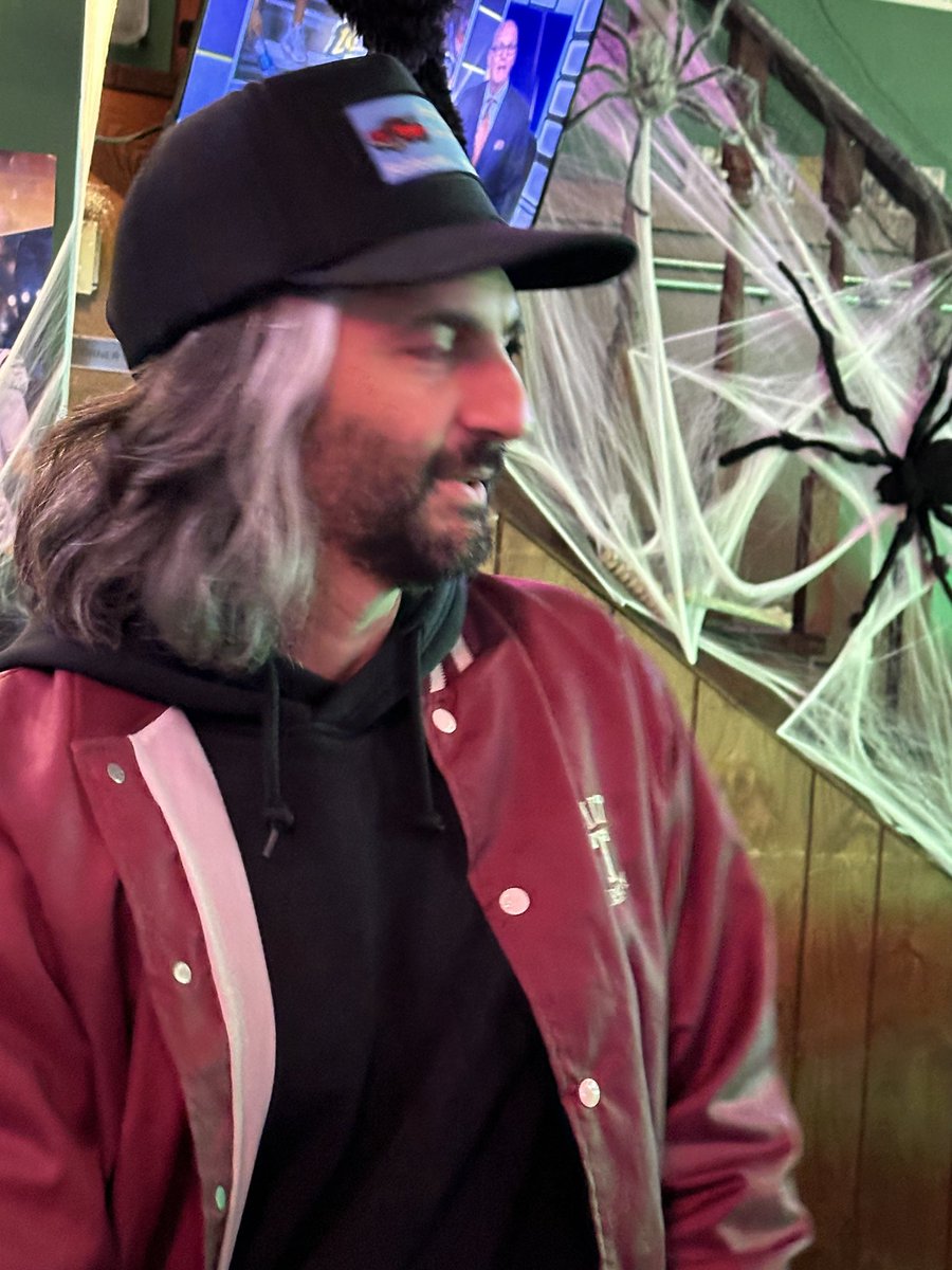 Sean Edwards tweet media