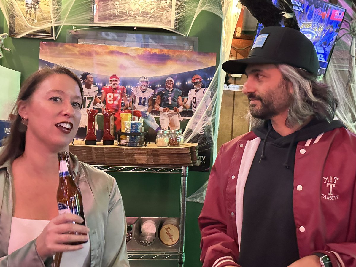 Sean Edwards tweet media