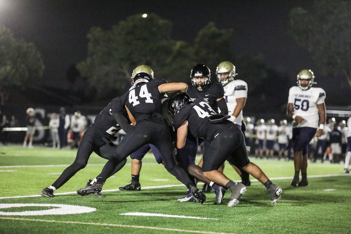 ServiteFootball's tweet photo. 8-0‼️
Your Freshman Friars get it done on Courage Field as they defeat Bosco 19-16 to remain unbeaten!
#credo #gofriars #weareservite #servitefootball https://t.co/OGPSATOJx9