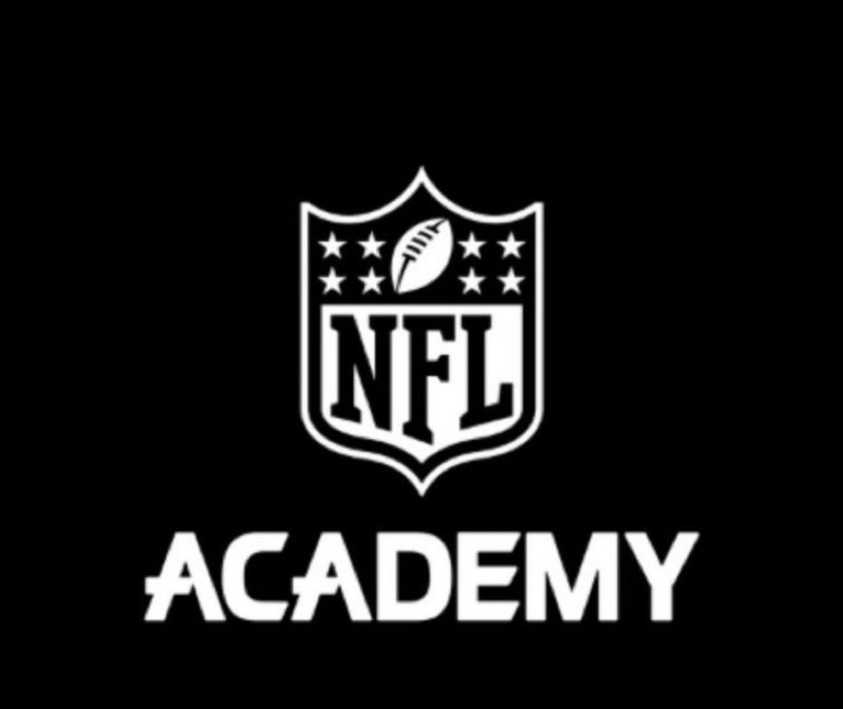 jarvous25's tweet photo. BLESSED and HONORED to receive an invite from @OreyFerrell to participate in the Team USA vs NFL academy Showcase game in London🔥! #TeamUSA #ShowtimeSelect #BeatNFLAcademy #GodisGreat https://t.co/F40VPPYyaJ